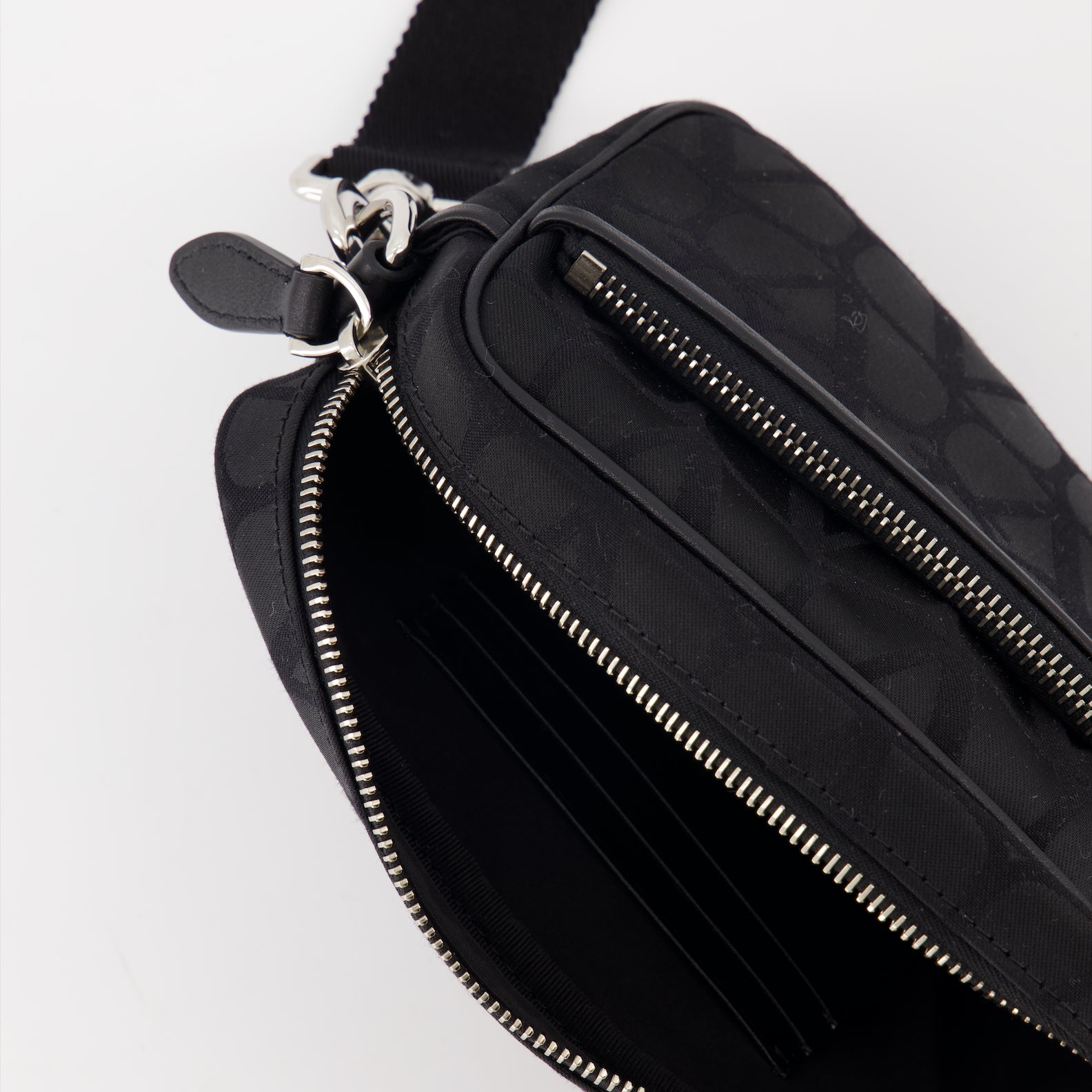 Borse a tracolla Sac monogrammé VLogo Valentino Garavani Nero Homme