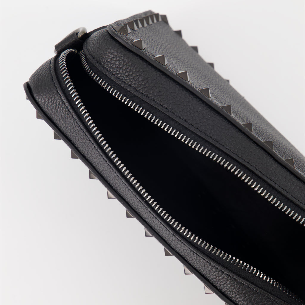 Umhängetaschen Sac bandoulière Rockstud Valentino Garavani Schwarz Homme