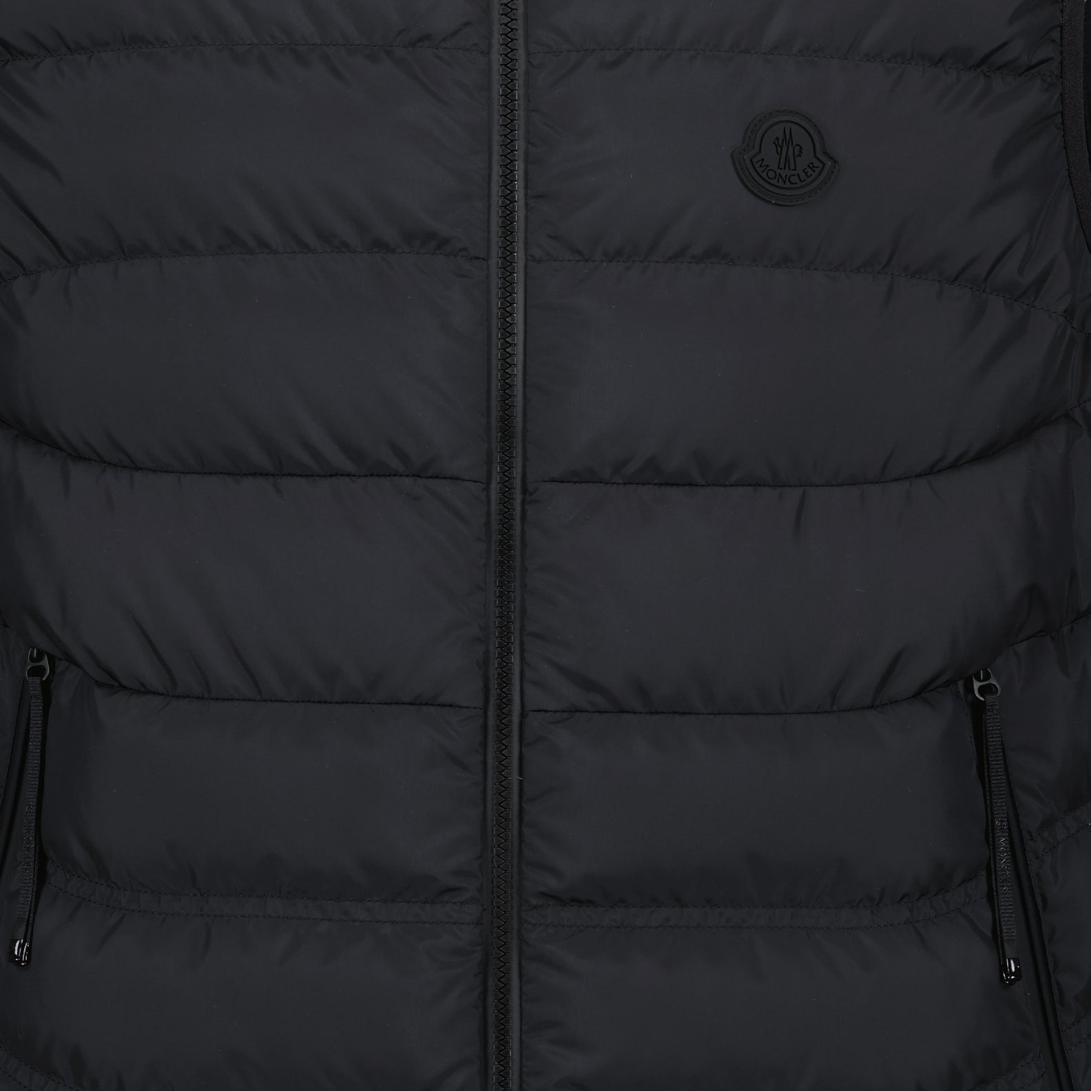 Nuberia sleeveless jacket