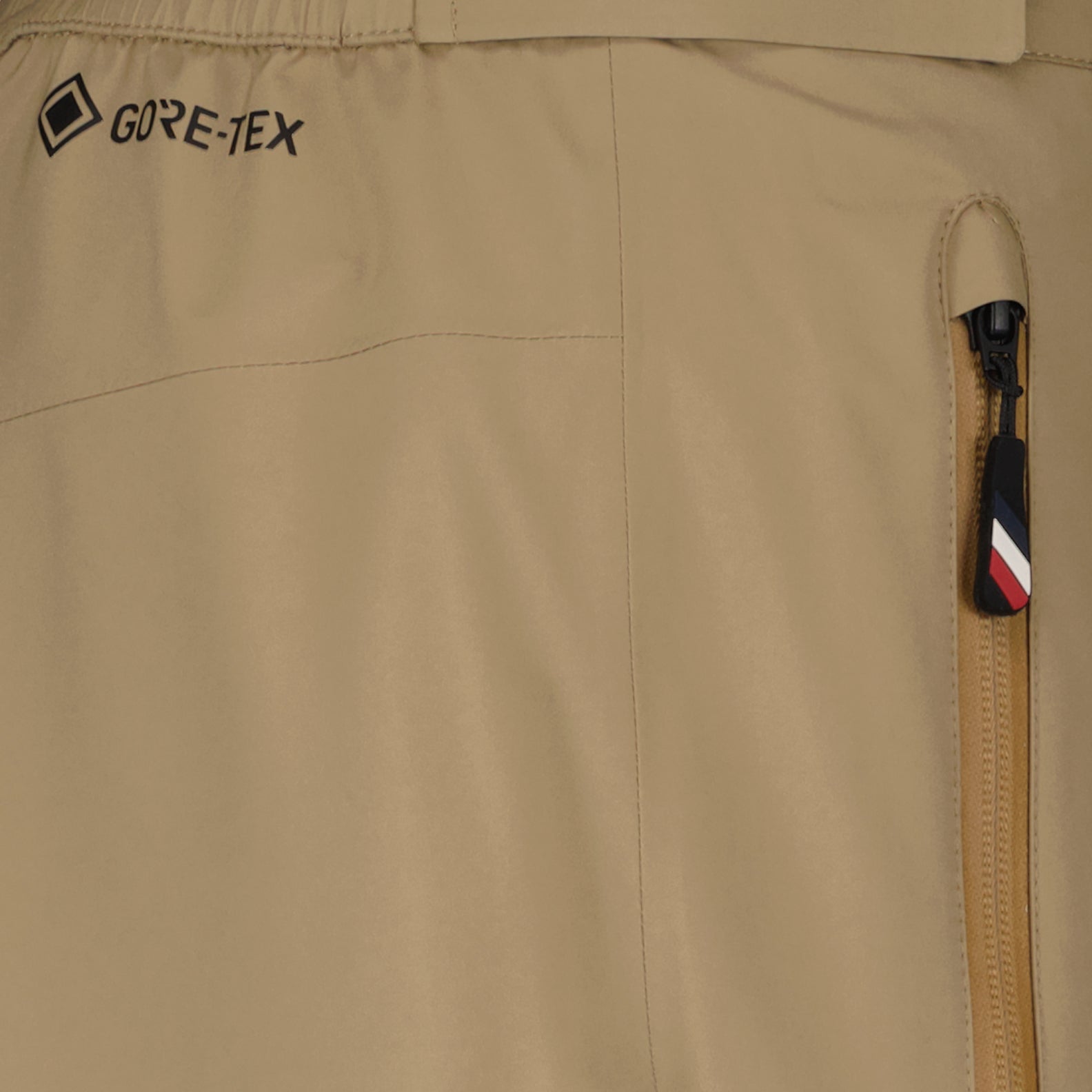Pantalones Pantalon technique beige Moncler Grenoble Beige Homme