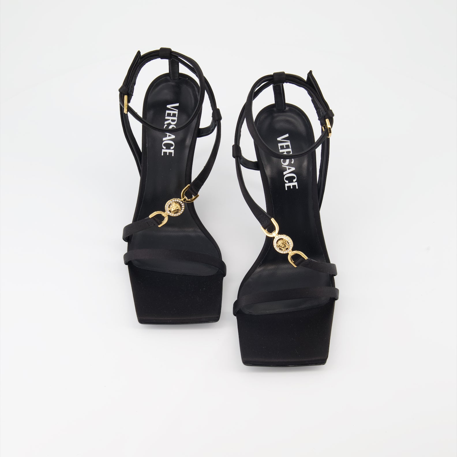 Chaussures ouvertes Sandales à talon Medusa '95 Versace Noir Femme