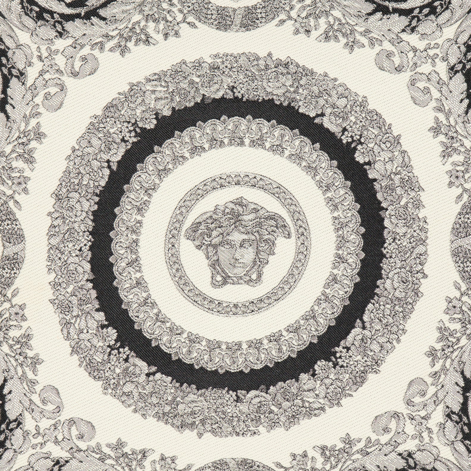 Lifestyle Flower Crest Cushion Versace Gray Unisex