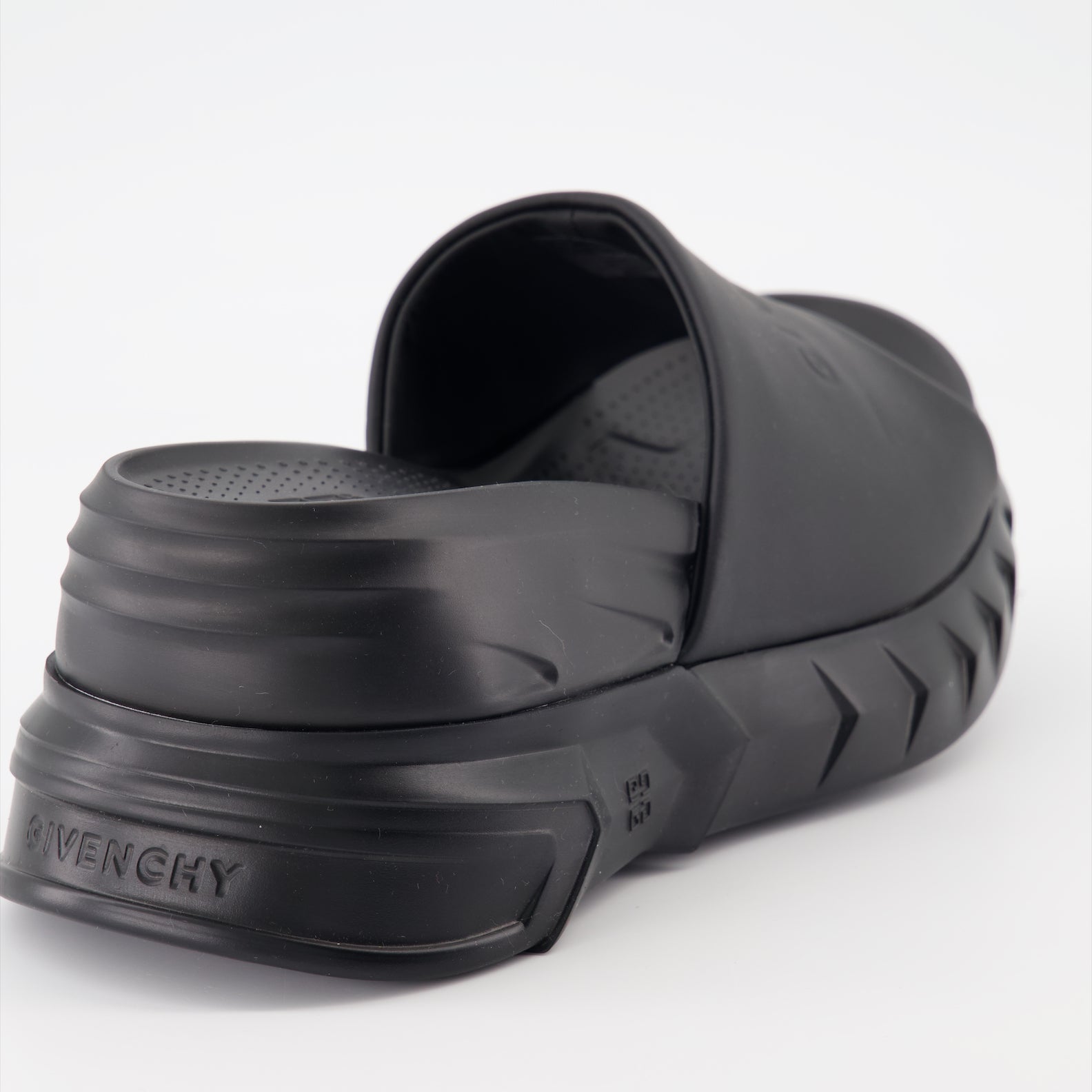 Offene schuhe Mules à plateforme Givenchy Schwarz Femme