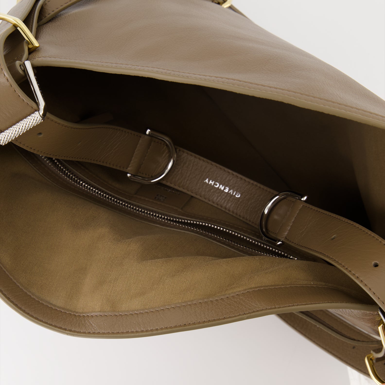 Bolsas de mão e de ombro Sac Voyou Givenchy Bege Femme