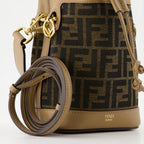Bucket bags Sac seau Mon Trésor Fendi Brown Femme