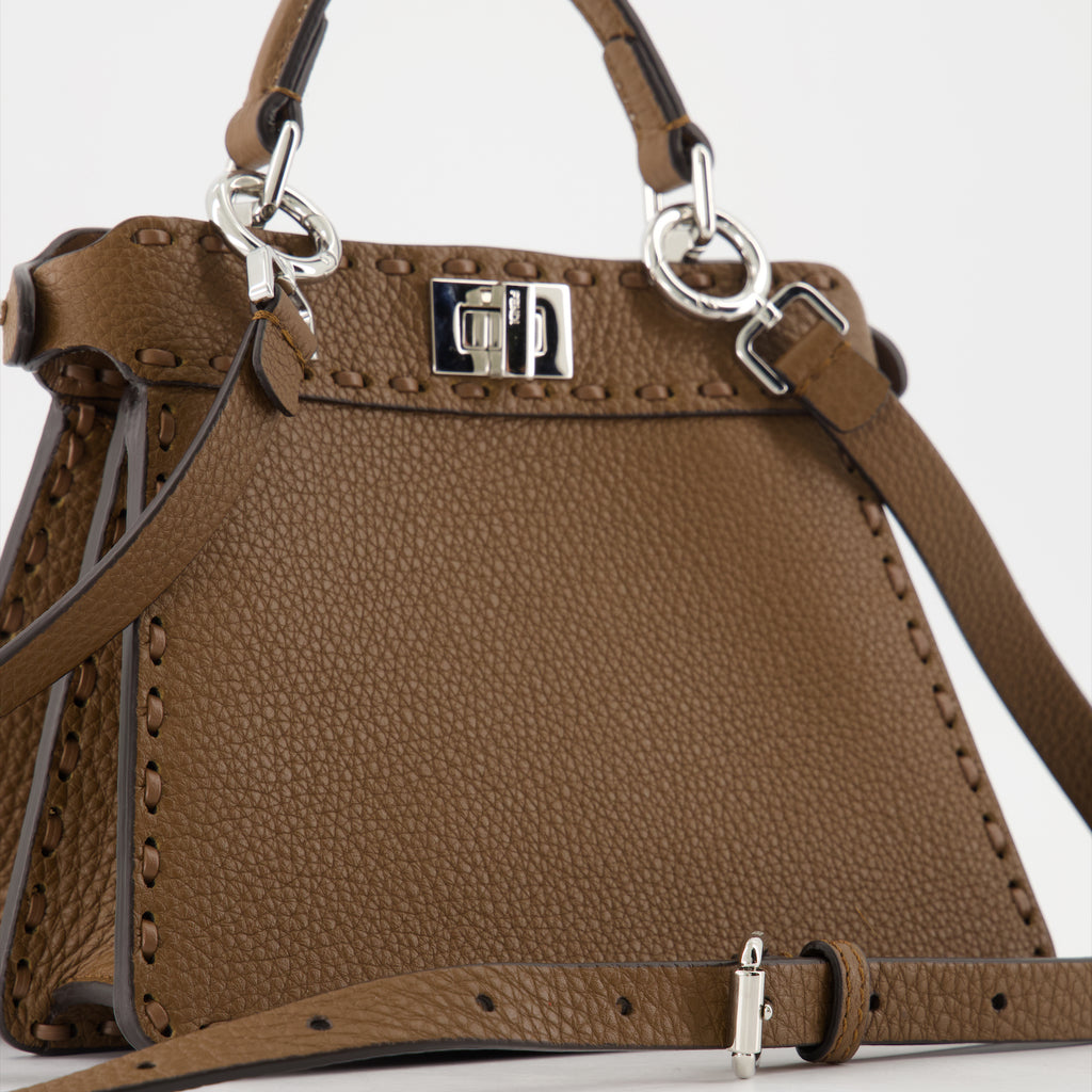 Bolsas de mão e de ombro Sac Peekaboo ISeeU Fendi Marrom Femme