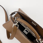 Bolsas de mão e de ombro Sac Peekaboo ISeeU Fendi Marrom Femme