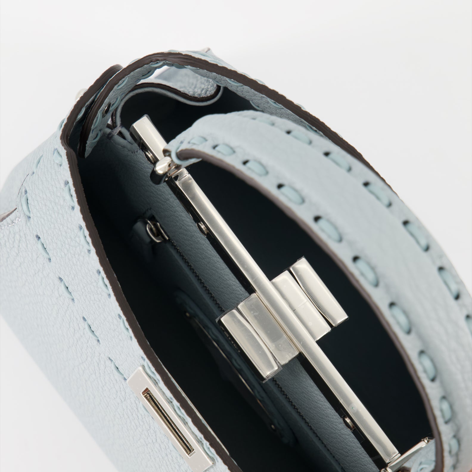 Bolsos de mano y al hombro Sac Peekaboo mini Fendi Azul Femme