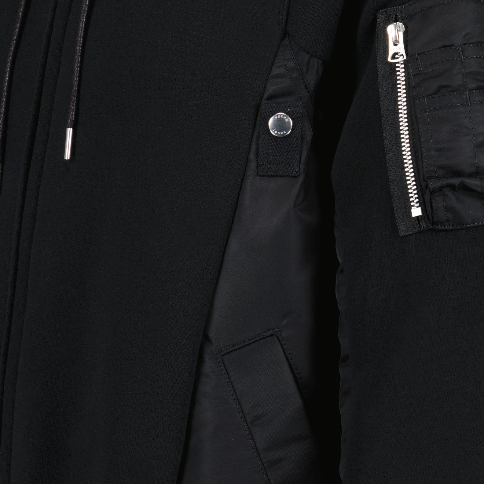 Sweatshirts Sweat zippé en nylon Sacai Noir Homme