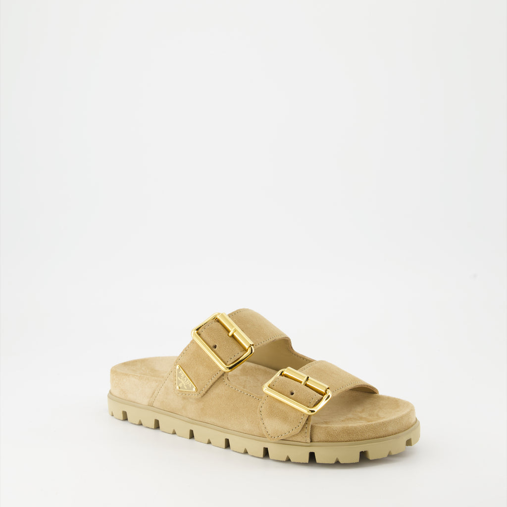 Chaussures ouvertes Claquettes en veau velours Prada Beige Femme