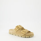 Chaussures ouvertes Claquettes en veau velours Prada Beige Femme