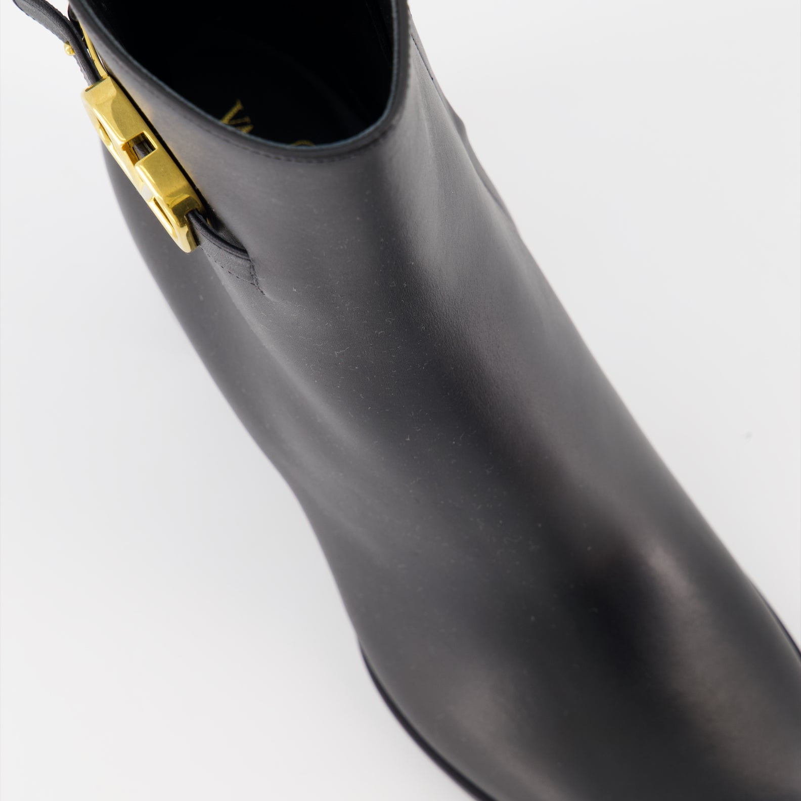 Botines Bottines VLogo en cuir Valentino Garavani Negro Femme