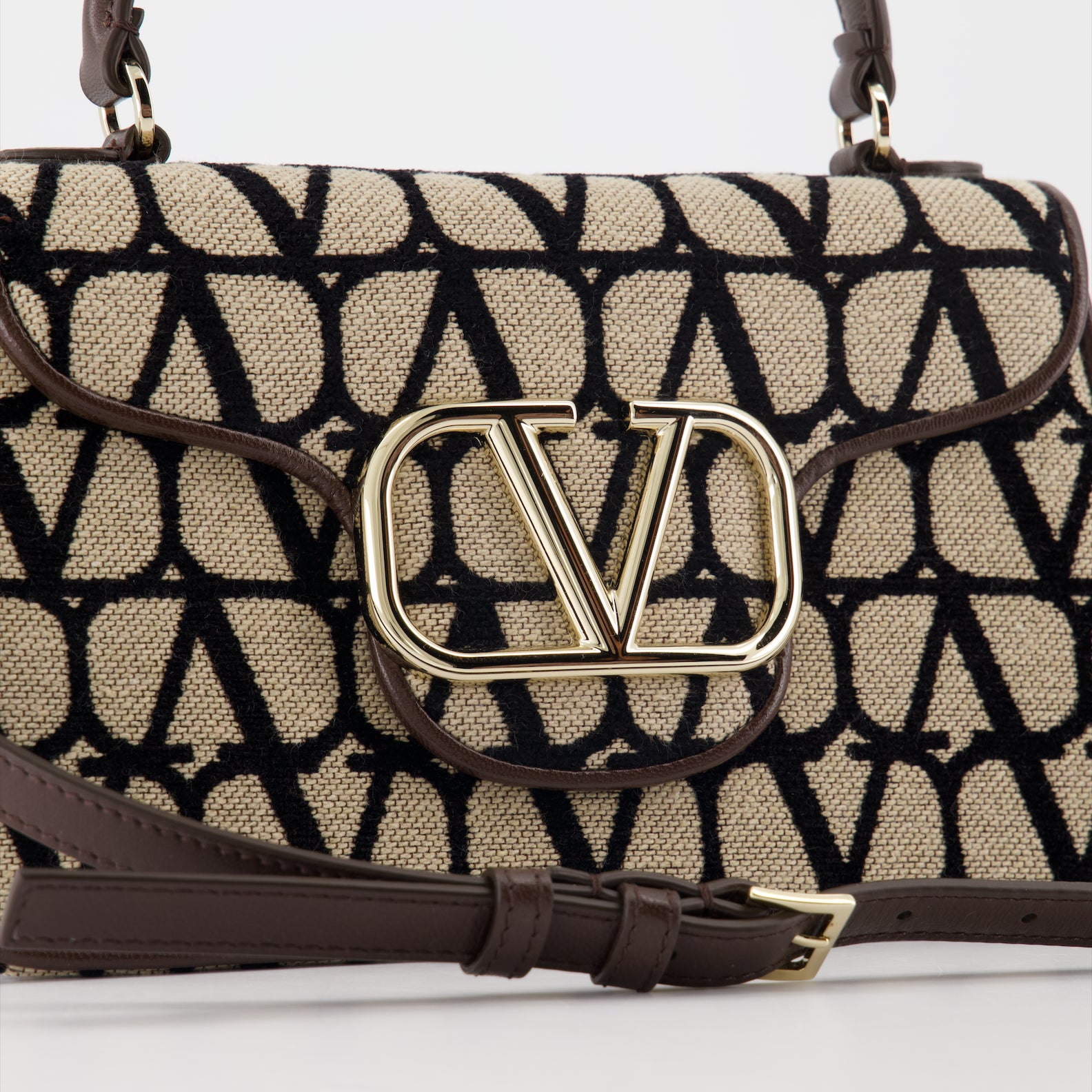 Borse a mano e a spalla Sac en toile iconographe Valentino Garavani Marrone Femme