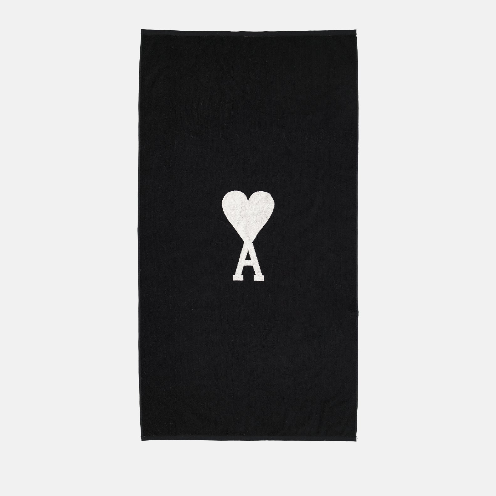 Ami de Coeur beach towel