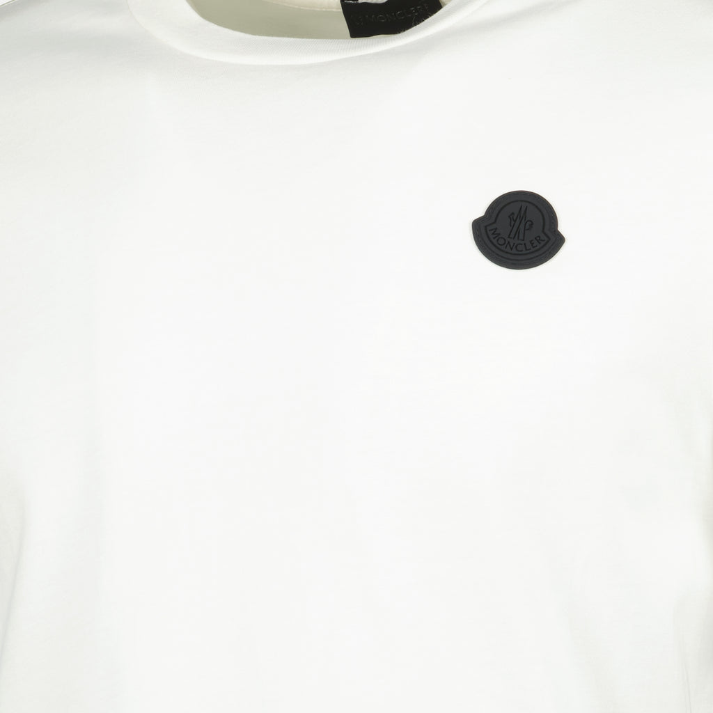 Image of the Moncler branded men's logo T-shirt - Autumn-Winter 2025 - Detailed View_5