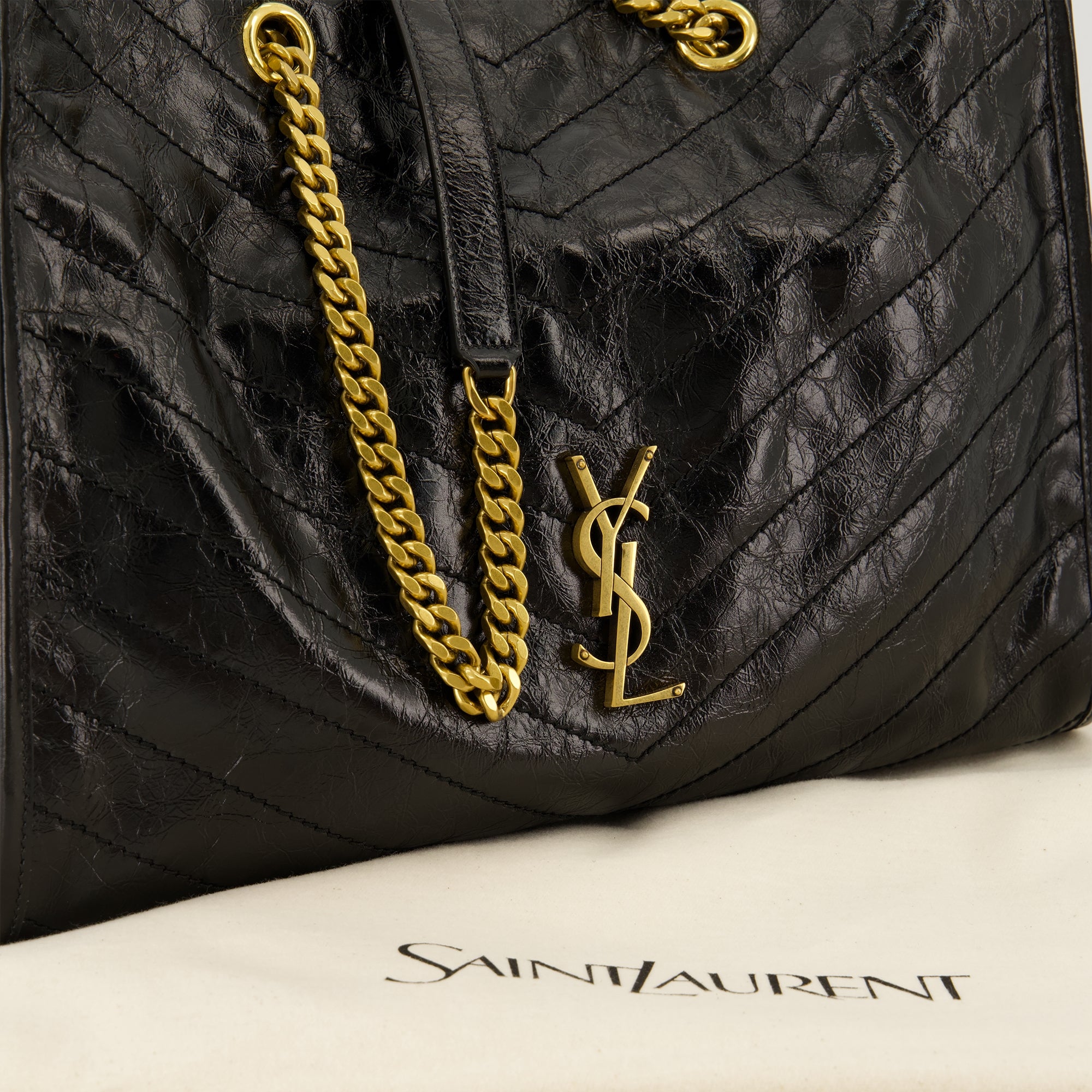 Sacs à main et épaule Bolsa Niki Shopping em Couro Preto Saint Laurent Noir Femme