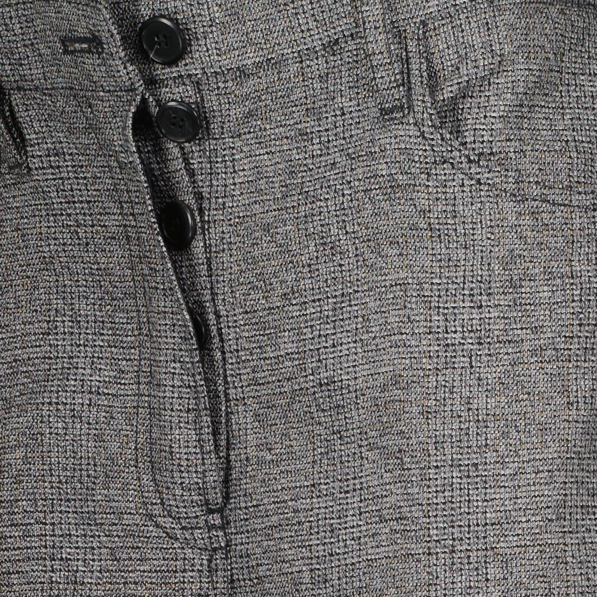 Image of the Prada Women's Checkered Pants - Fall-Winter 2025 - Detailed View_3