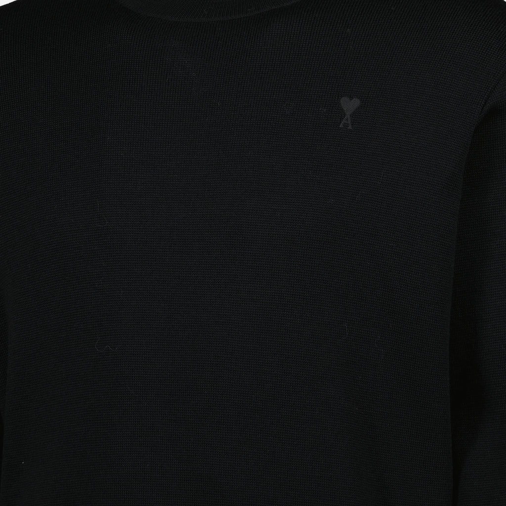 Image of the Black Heart Sweater from the brand Ami PARIS for Men - Autumn-Winter 2025 - Detailed View_6