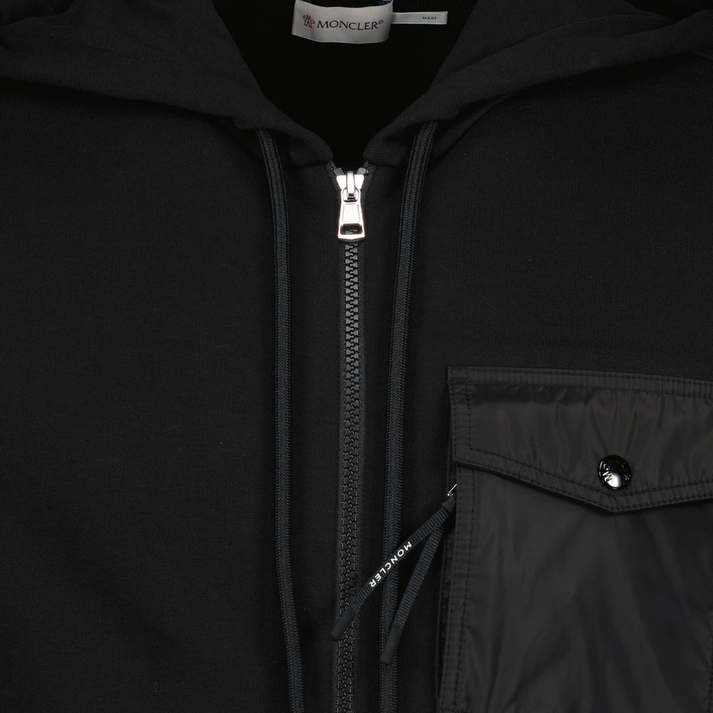 Image of the Moncler zipped sweatshirt for men - Fall-Winter season 2025 - Detailed view_1