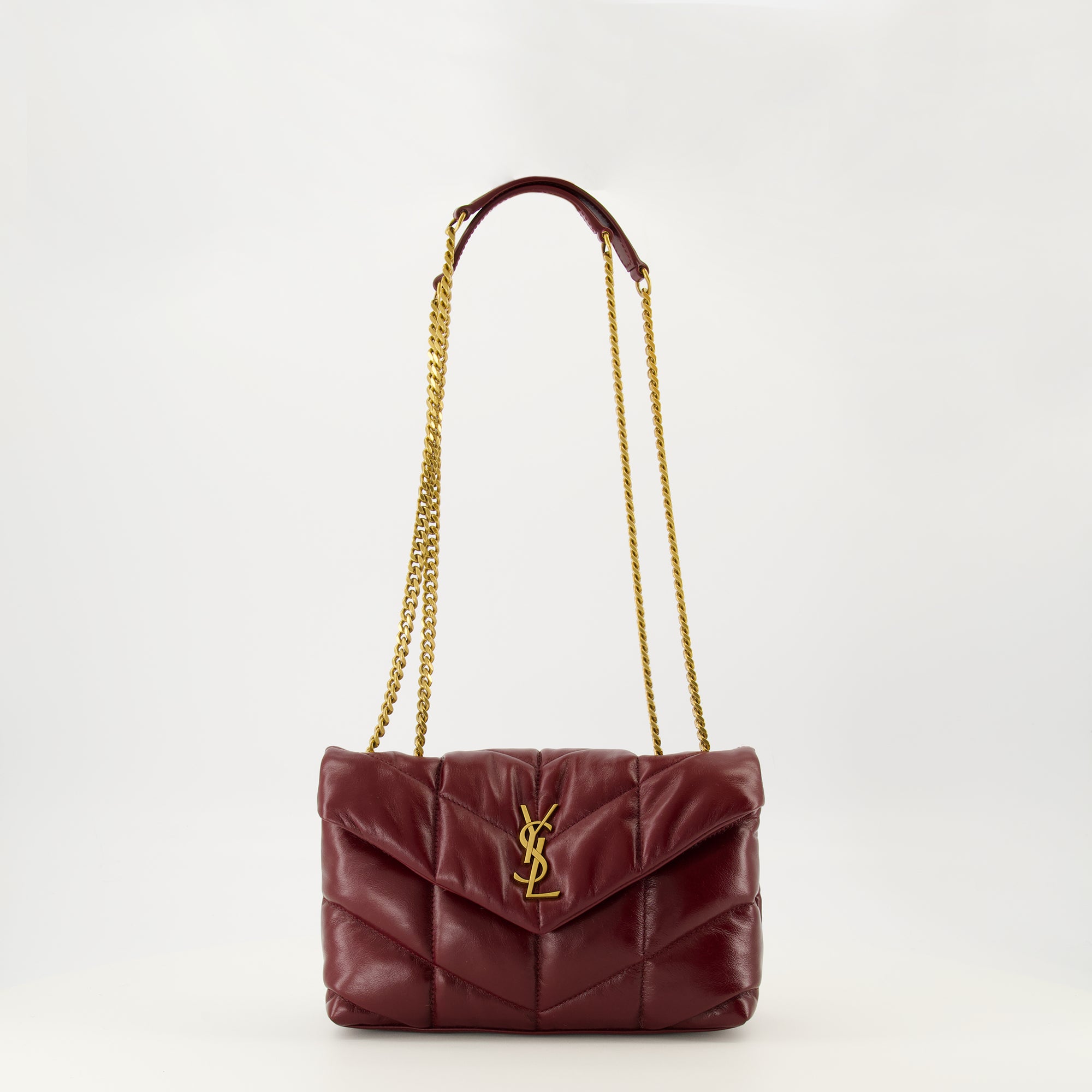 Image de l'article Sac Loulou Puffer brillant de la marque Saint Laurent pour Femme - Saison Automne-Hiver 2025 - Vue de Face