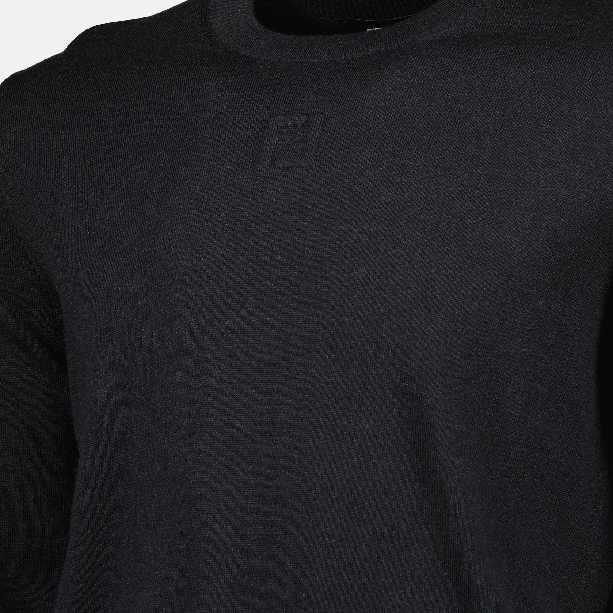 Image of the Fendi Men's Wool Sweater - Autumn-Winter 2025 - Detailed View_2