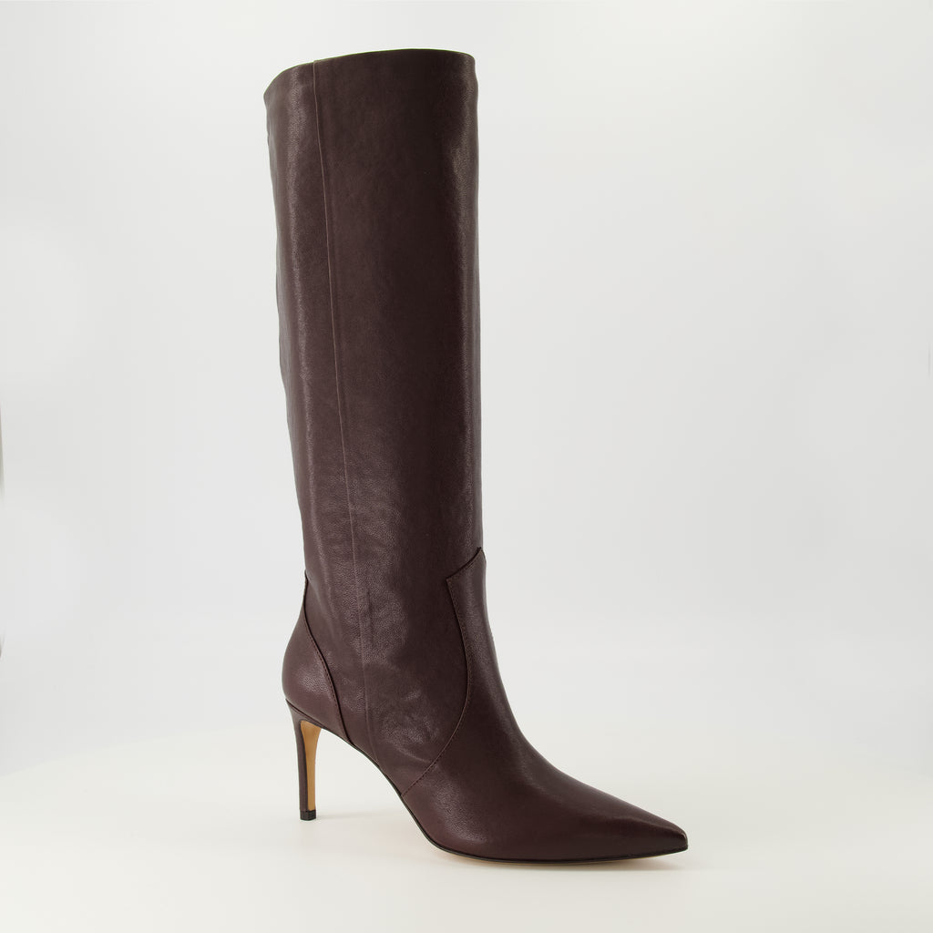 Image of the Iro brand leather boots for women - Fall-Winter 2025 - Three-quarter front right view