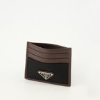 Imagen del Porta tarjetas Speedrock negro de la marca Prada para Hombre - Temporada Primavera-Verano 2026 - Vista Detallada_2