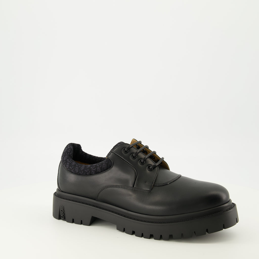 Image of the black Derby Explorer III by Dior for Men - Spring-Summer 2026 - Three-quarter front right view