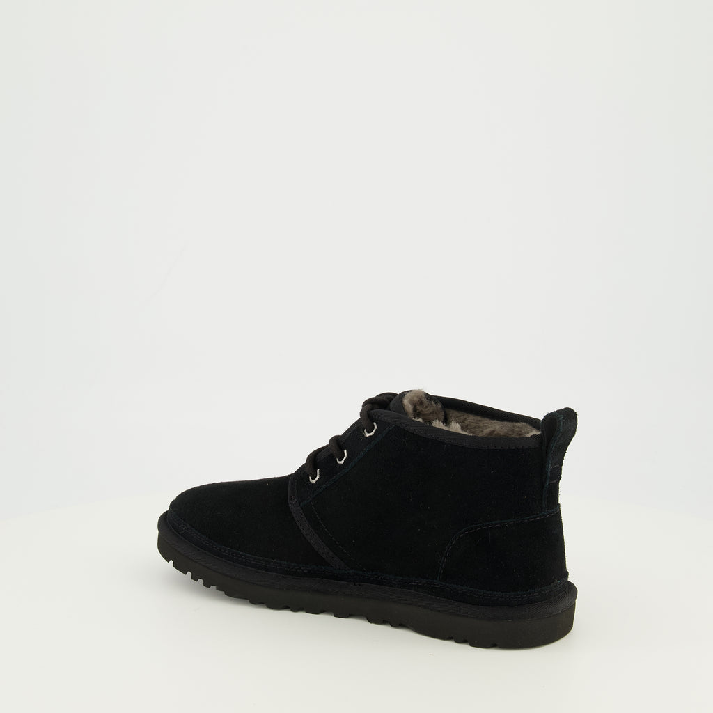Image of the Ugg Men's Neumel Black Boots - Spring-Summer 2026 - Three-quarter rear right view
