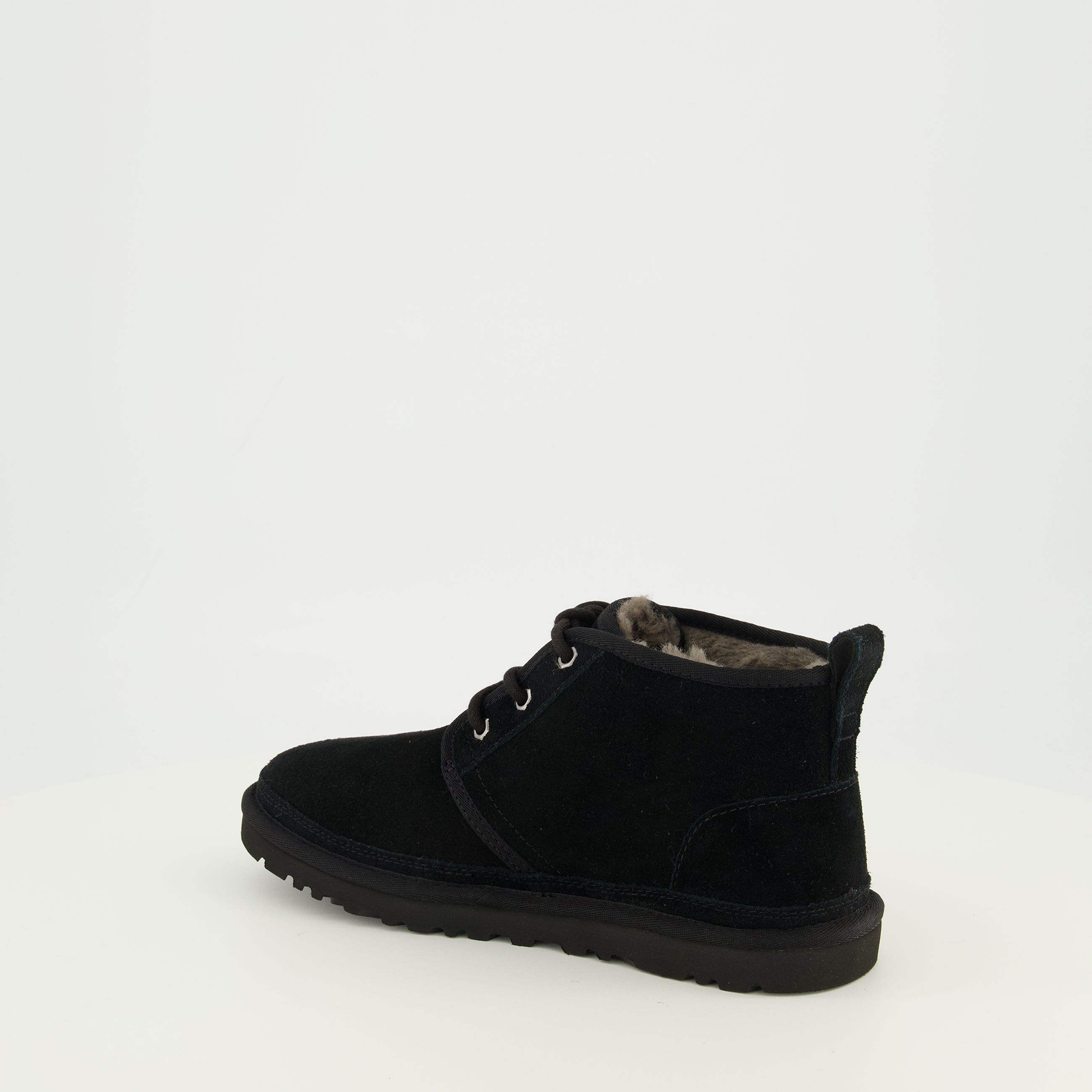 Image of the Ugg Men's Neumel Black Boots - Spring-Summer 2026 - Three-quarter rear right view