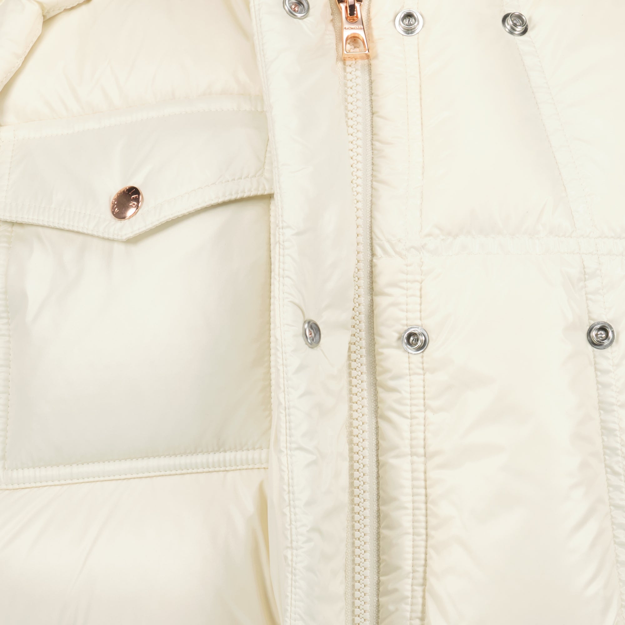 Image de l'article Doudoune sans manches Pario de la marque Moncler pour Femme - Saison Automne-Hiver 2025 - Vue détaillée_2