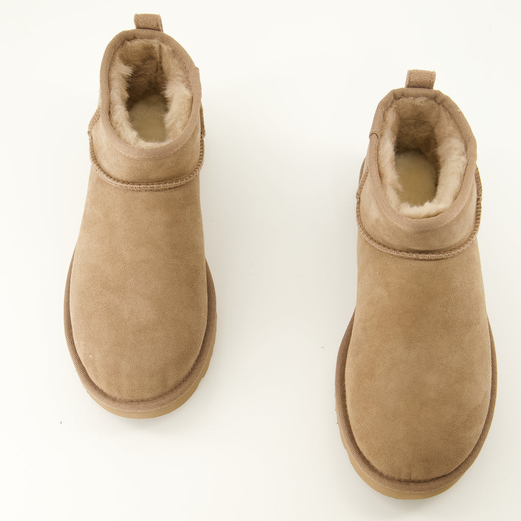 Bottines Klassische Ultra Mini Beigetöne Stiefel Ugg Beige Femme
