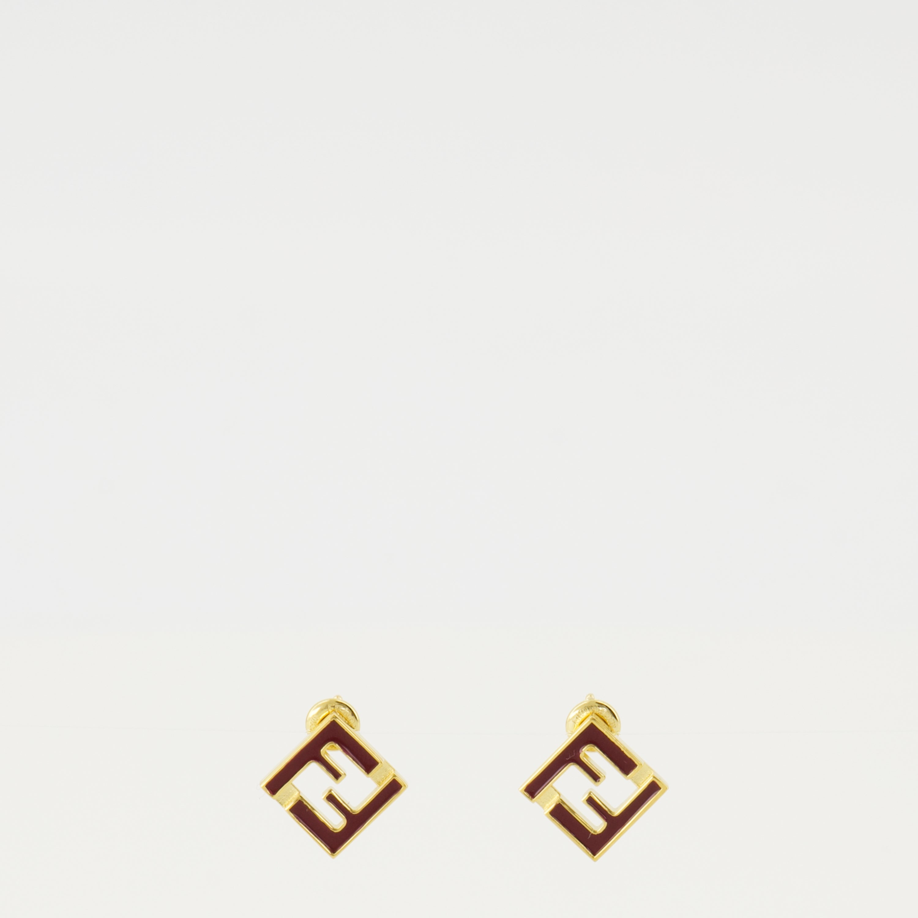 Immagine degli orecchini Forver bordeaux del marchio Fendi per Donna - Stagione Primavera-Estate 2026 - Vista Dettagliata_2