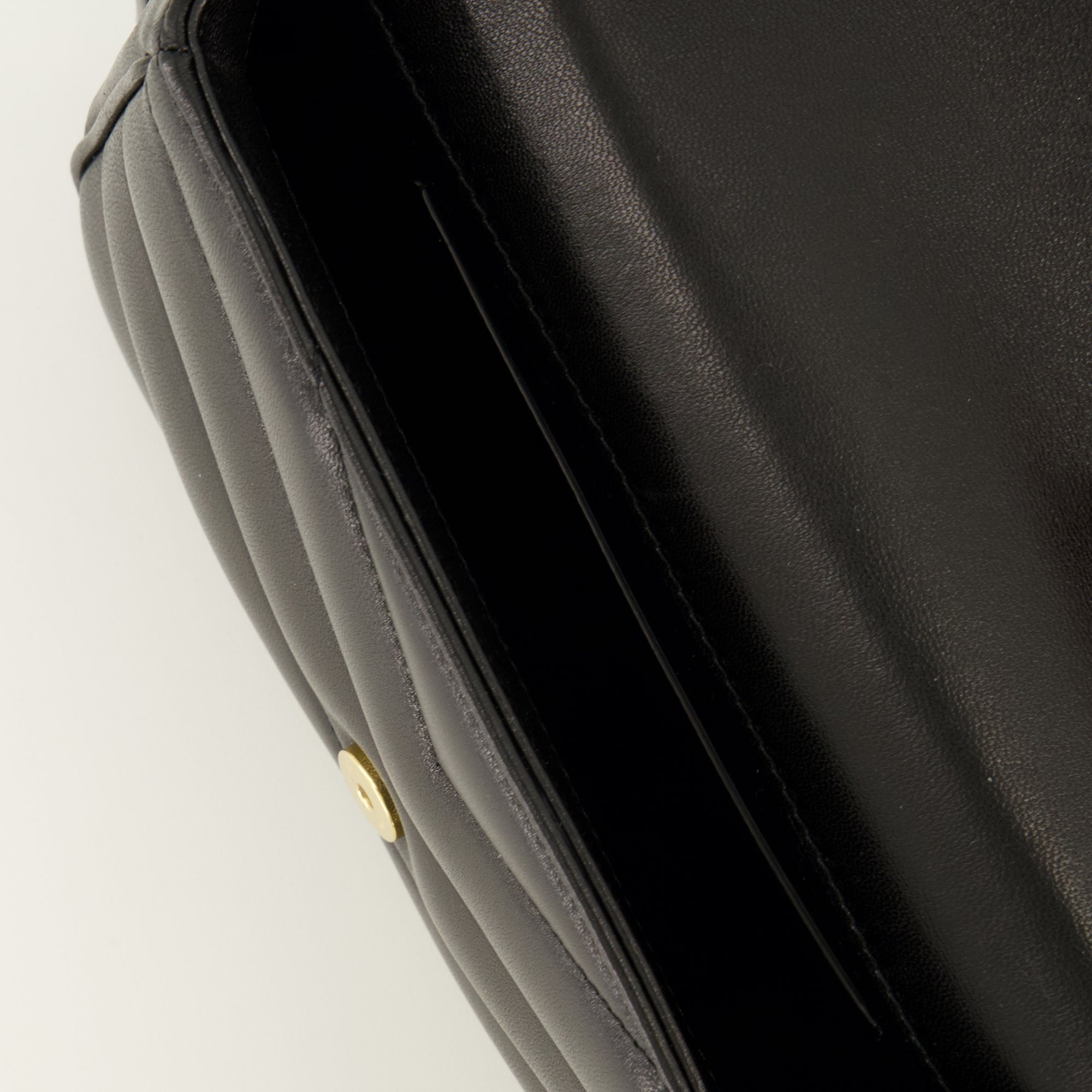 Sacs à main et épaule Loulou Toy Bag em Couro Preto Saint Laurent Noir Femme