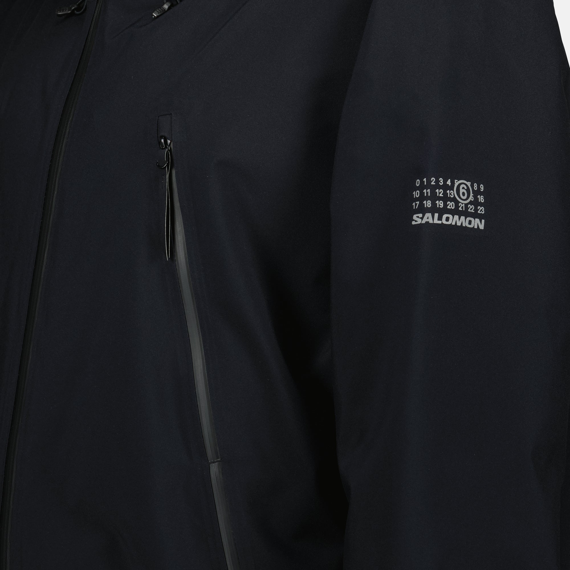 Image de l'article Parka MM6 x Salomon noir de la marque Mm6 pour Homme - Saison Automne-Hiver 2025 - Vue détaillée_1