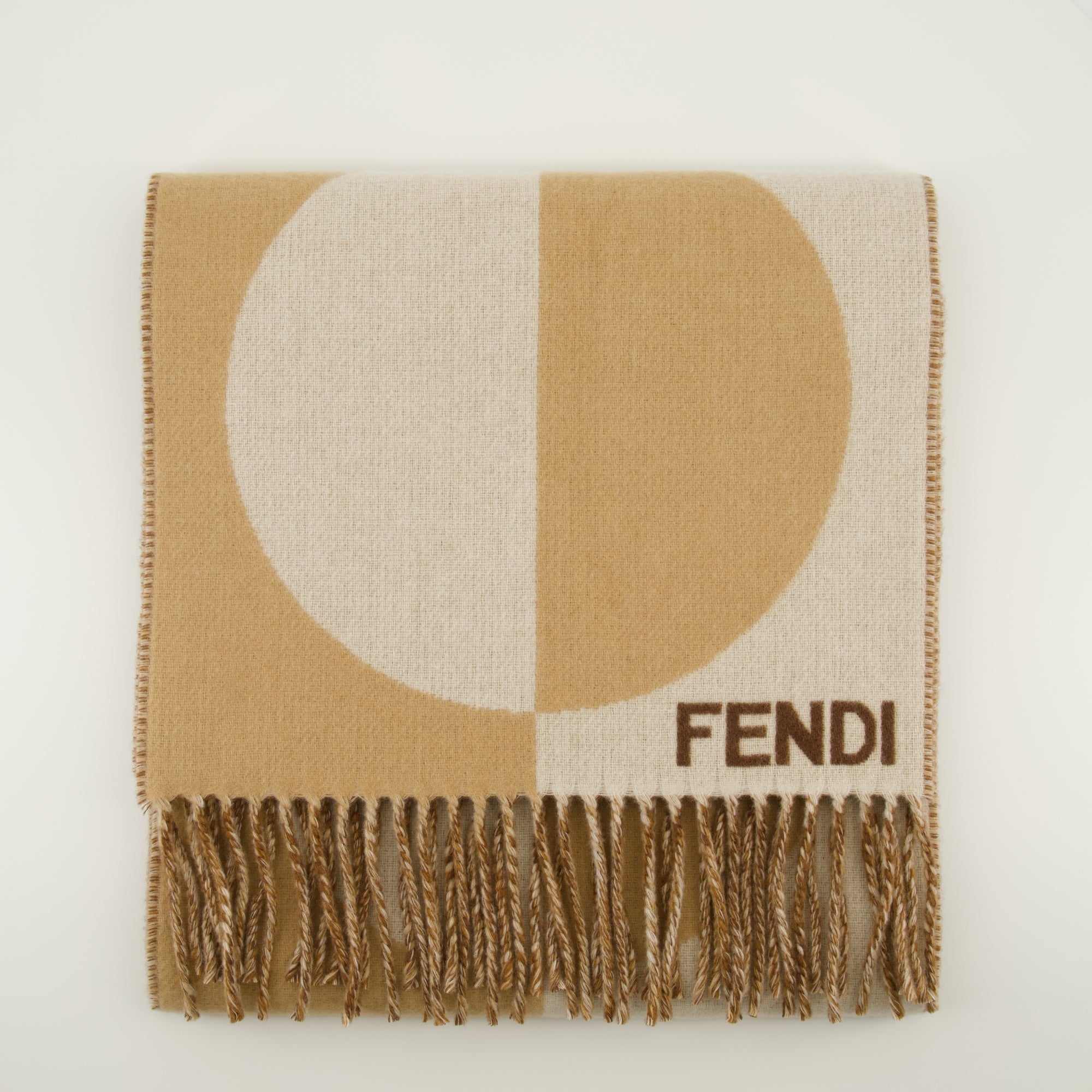 Image of the Art Deco shaped scarf by Fendi for Women - Autumn-Winter 2025 - Back View