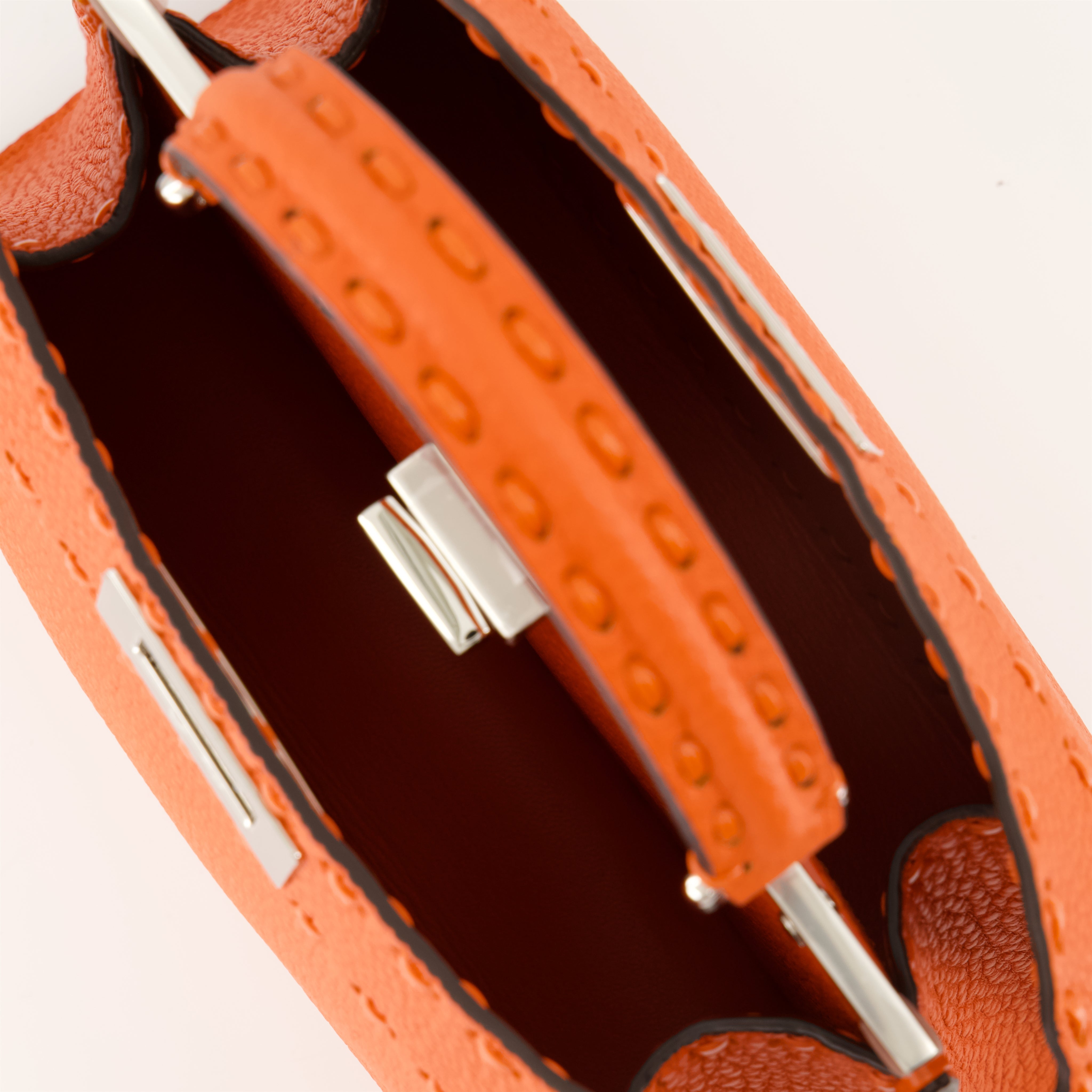 フェンディ　ピーカブー　ミニ　スモール　オレンジ　バンドバッグ フェンディ ピーカブー ミニ スモール オレンジ バンドバッグ | arear