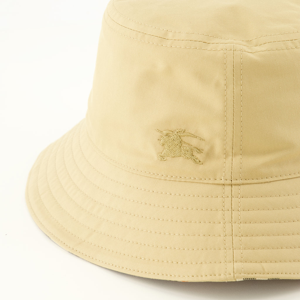 Chapeaux, casquettes et bonnets Bob réversible en gabardine Burberry Beige Unisexe