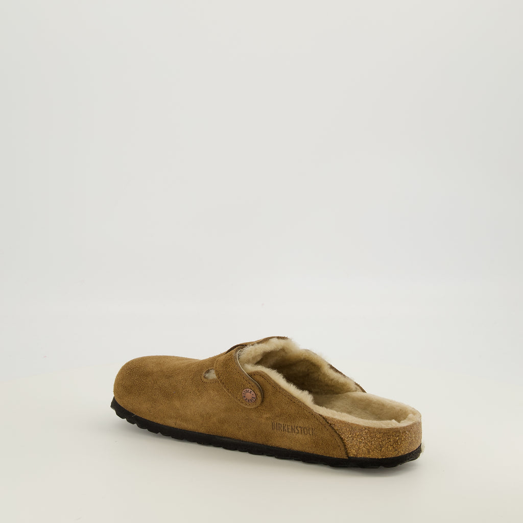 Chaussures ouvertes Mules Boston à fourrure marron Birkenstock Marron Unisexe