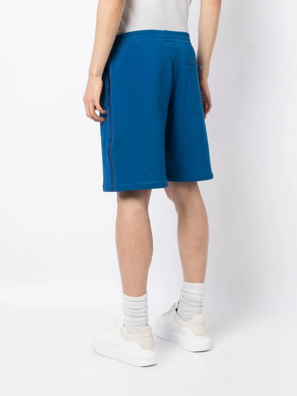 Shorts Short à logo bande Alexander McQueen Bleu Homme