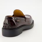 Imagen de los mocasines de cuero de la marca Tod's para mujer - Temporada Otoño-Invierno 2025 - Vista trasera