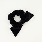Imagen del chouchou de terciopelo negro de Miu Miu para mujer - Temporada Primavera-Verano 2026 - Vista Detallada_2