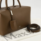 Imagen del bolso Boston de Max Mara en cuero marrón para mujeres - Temporada Primavera-Verano 2026 - Vista Detallada_2
