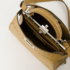 Handtaschen und schultertaschen Peekaboo ISeeU Tasche Fendi Braun Femme