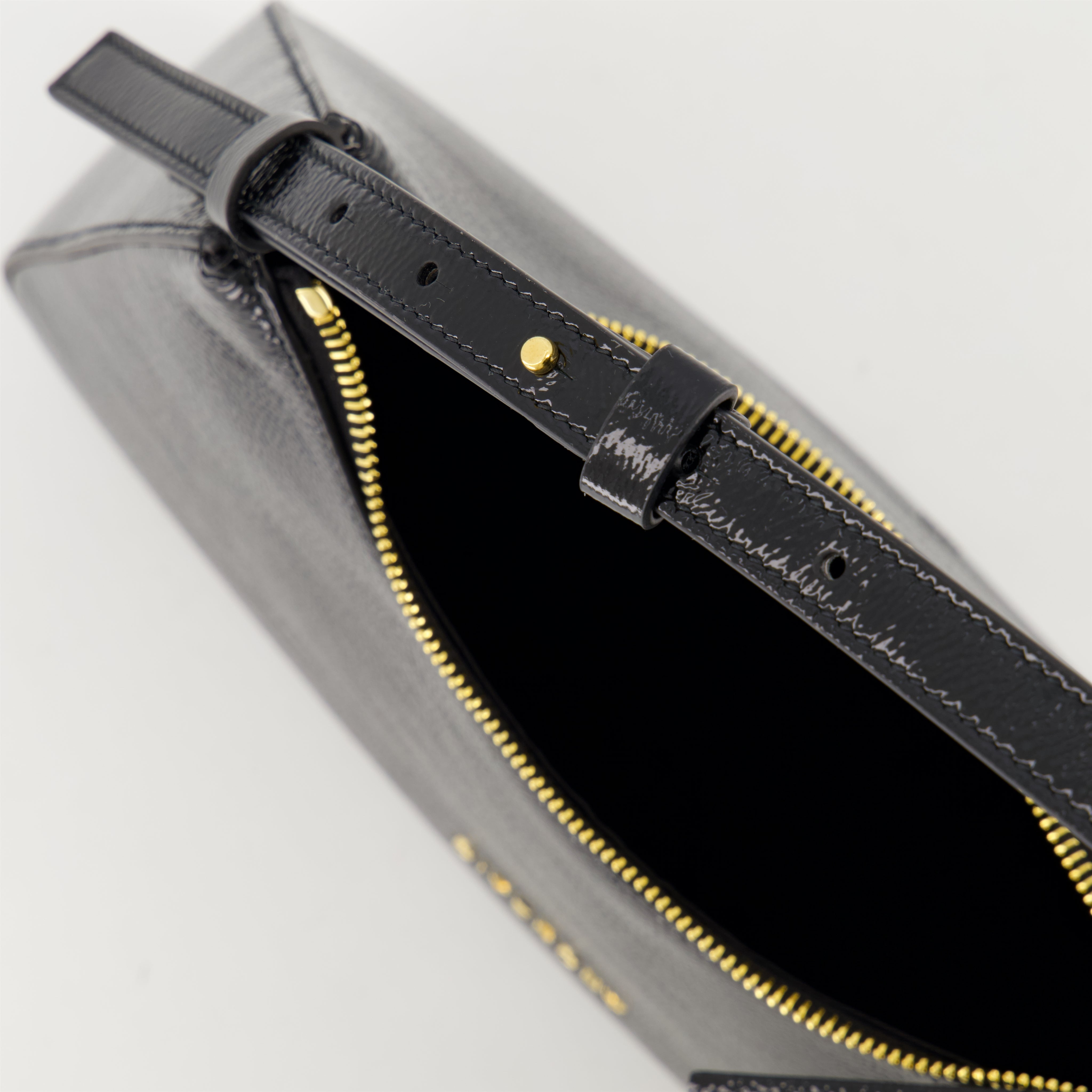 ラッキー ロック バッグ ジェバンシー - 女性 – myCompañero