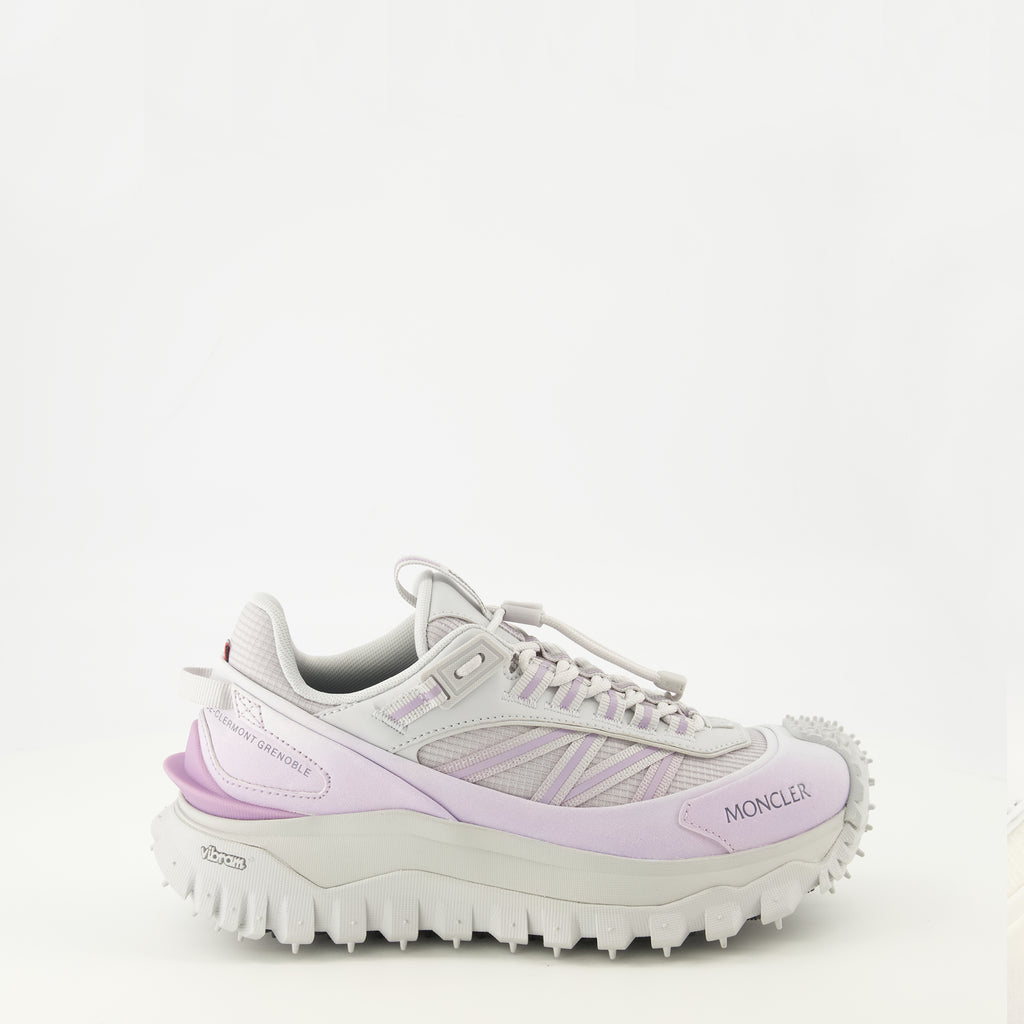 Imagen de las zapatillas Trailgrip rosas de Moncler para mujer - Temporada Primavera-Verano 2026 - Vista lateral derecha