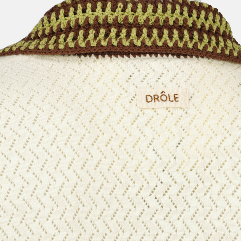 Imagen del polo de punto beige D-Miroir de la marca Drole De Monsieur para Hombre - Temporada Primavera-Verano 2026 - Vista Detallada_2