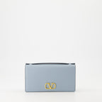Kleine lederwaren Portefeuille VLogo à chaîne Valentino Garavani Blau Femme