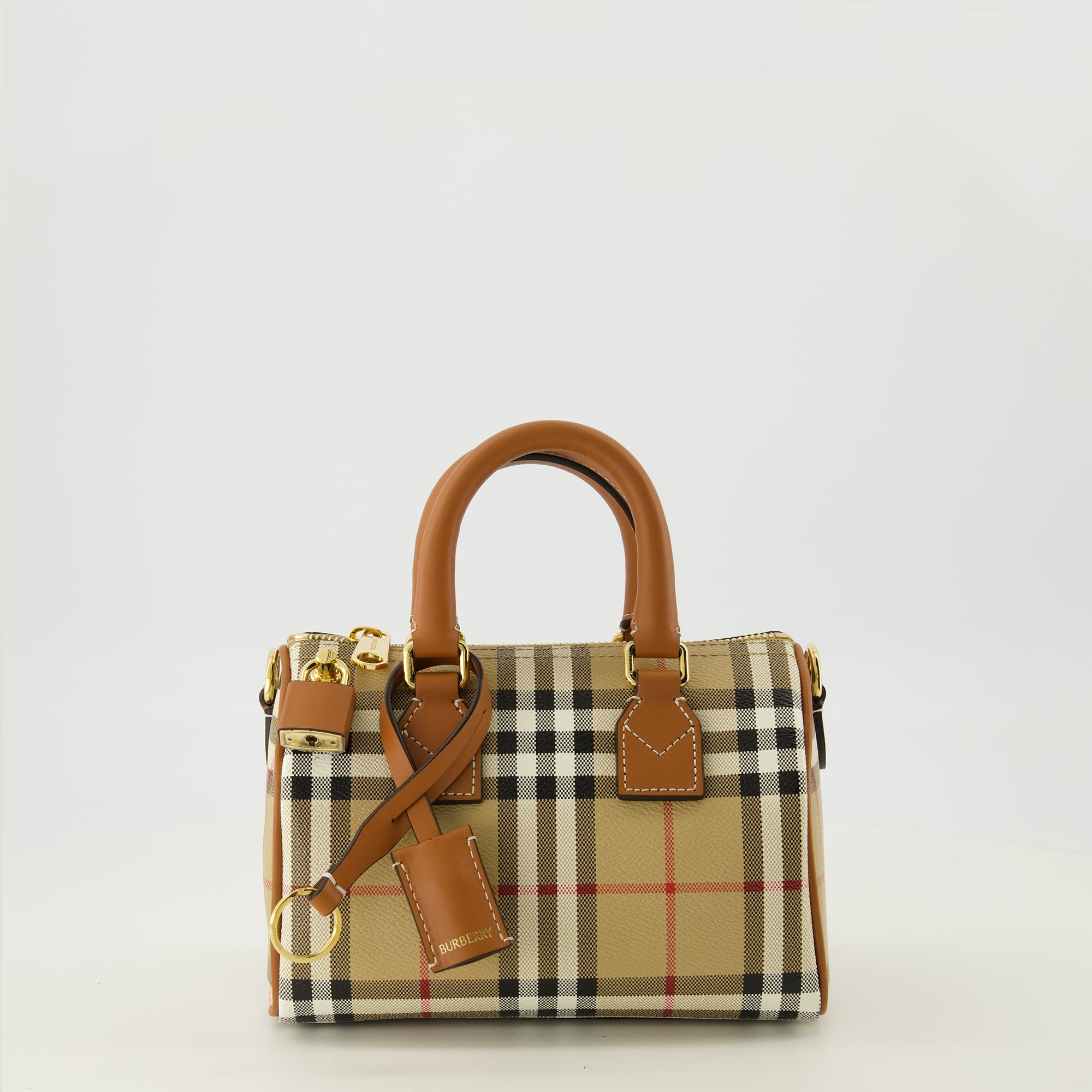 Image de l'article Mini sac Bowling Check de la marque Burberry pour Femme - Saison Printemps-Été 2026 - Vue de Face