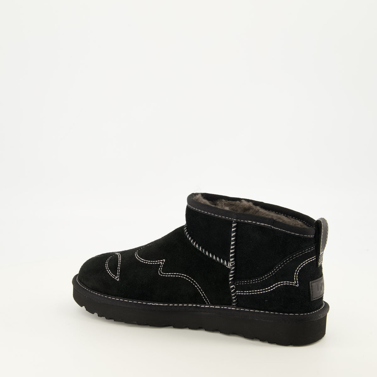 Bottines Bottes Classic Ultra mini Western noir Ugg Noir Femme